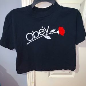 Black obey cropped tee shirt